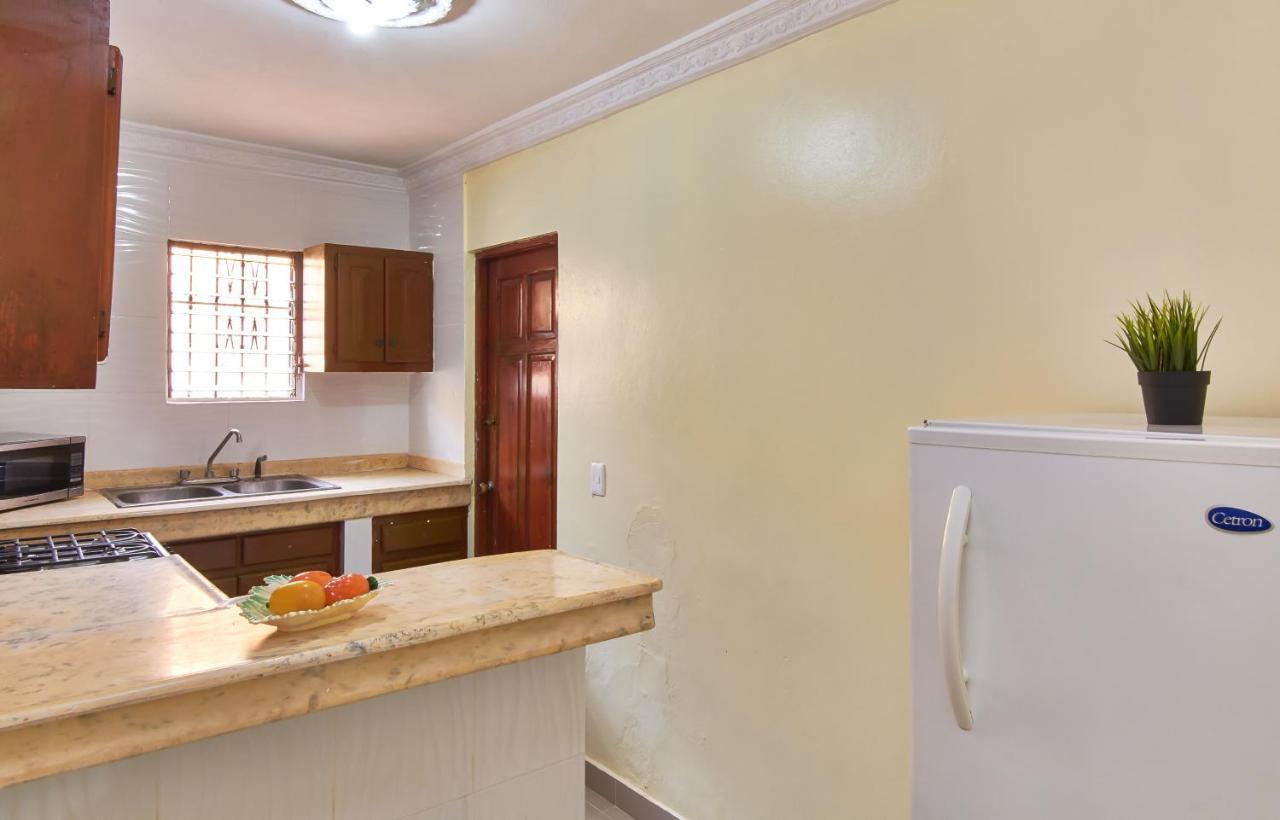 Bnb Tropical Island Aparthotel - Corales Del Sur - Santo Domingo Este La Viva 外观 照片
