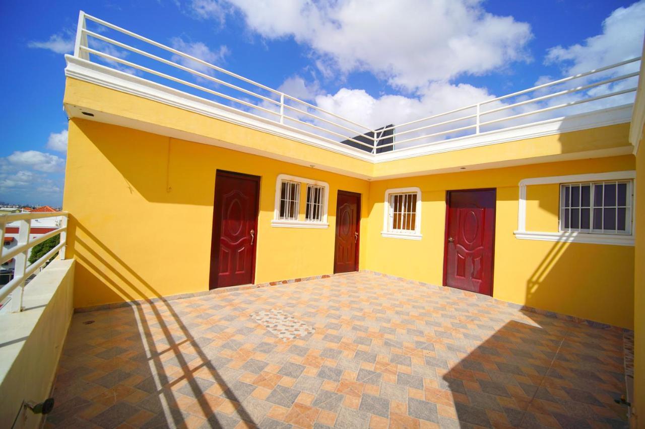 Bnb Tropical Island Aparthotel - Corales Del Sur - Santo Domingo Este La Viva 外观 照片
