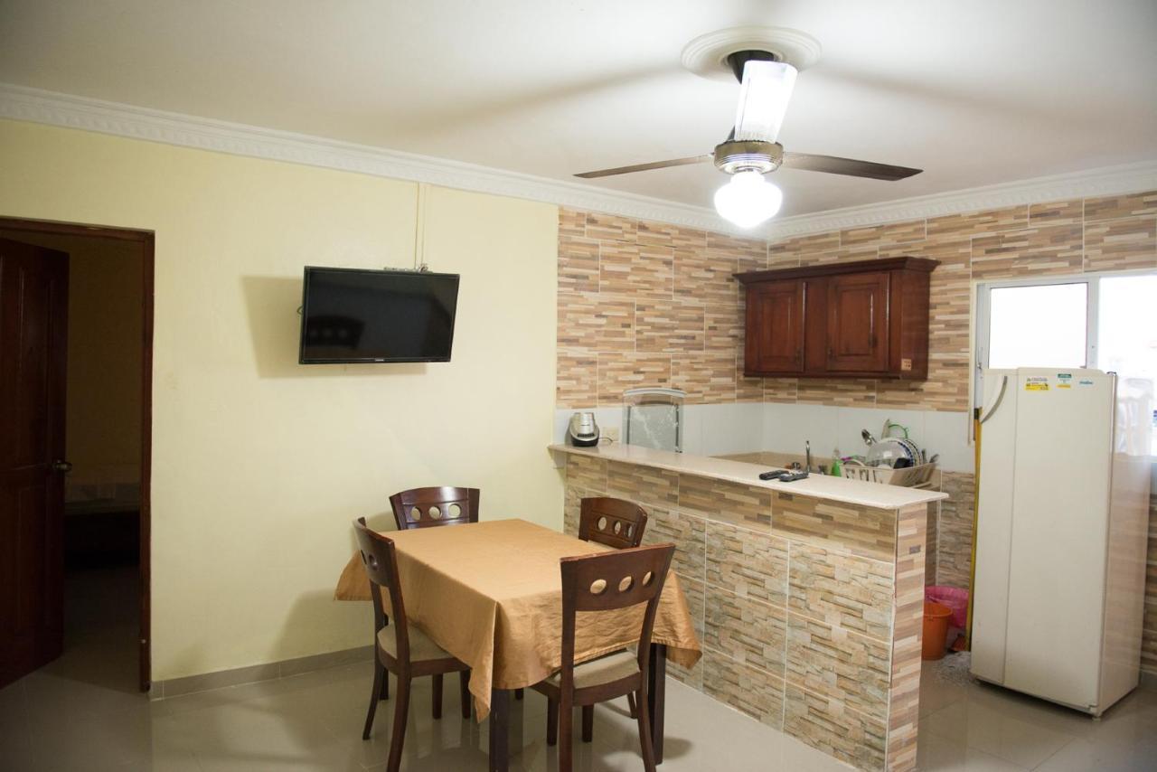 Bnb Tropical Island Aparthotel - Corales Del Sur - Santo Domingo Este La Viva 外观 照片