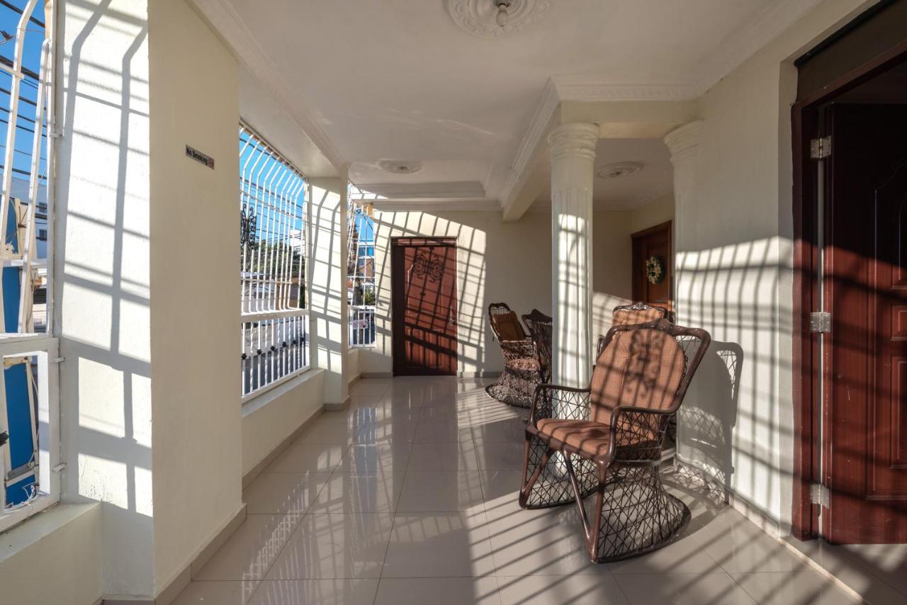 Bnb Tropical Island Aparthotel - Corales Del Sur - Santo Domingo Este La Viva 外观 照片